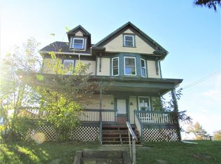 115 Main St, Hickory, PA 15340