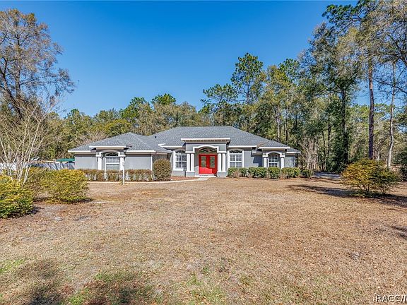 3rd image of 1107 E Bluebird Ct