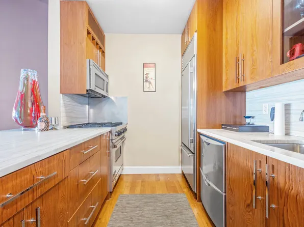 88 Greenwich Street image 15 of 15