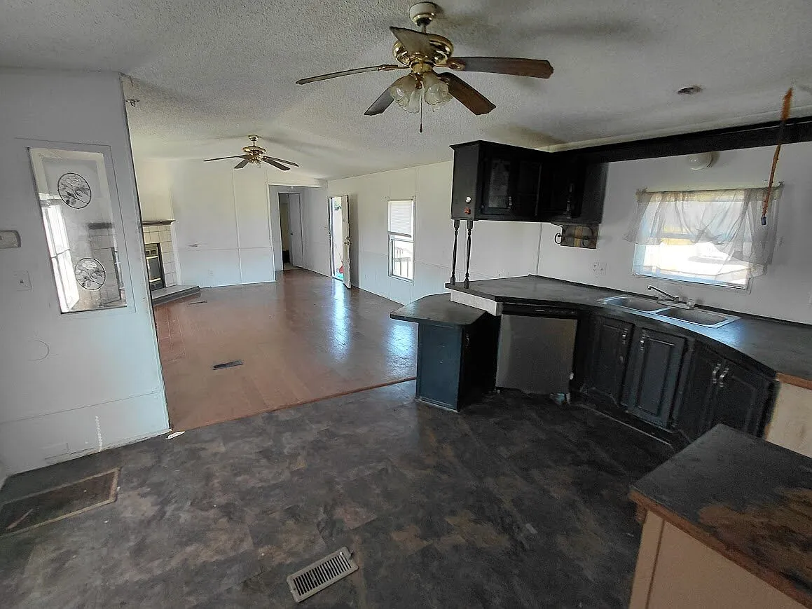 Lot 19 — Photo 4