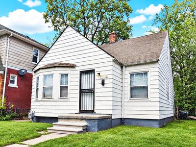 15762 Strathmoor St, Detroit, MI, 48227