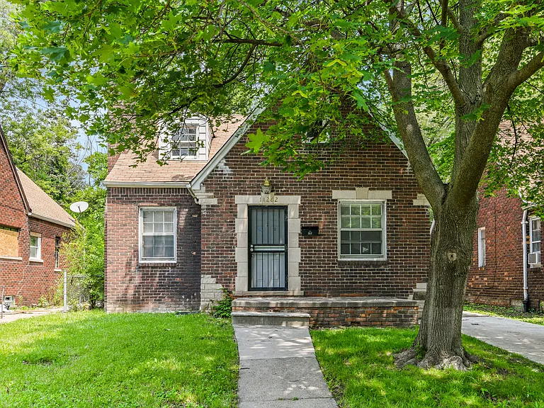 11262 Courville St — Photo 3