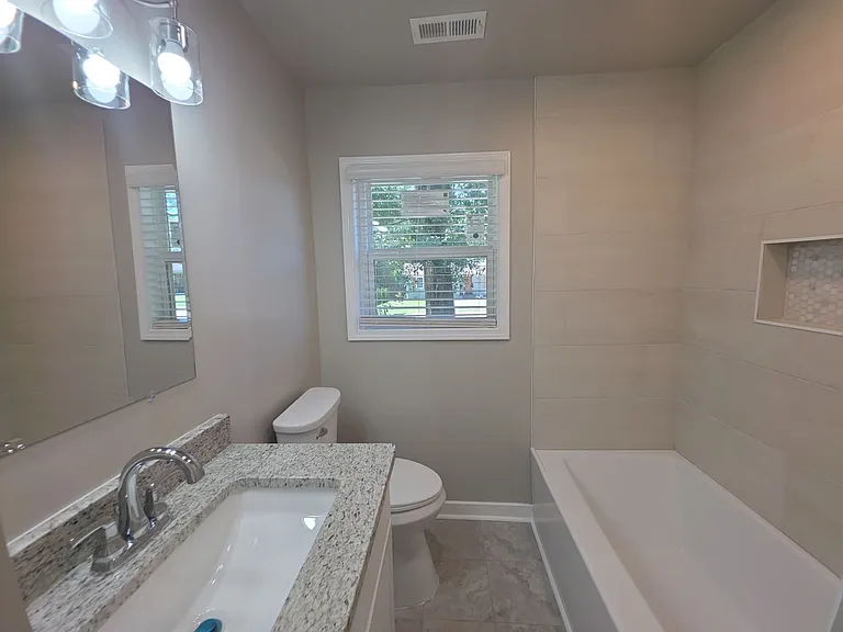 2706 Pinetree Ln NW — Photo 11
