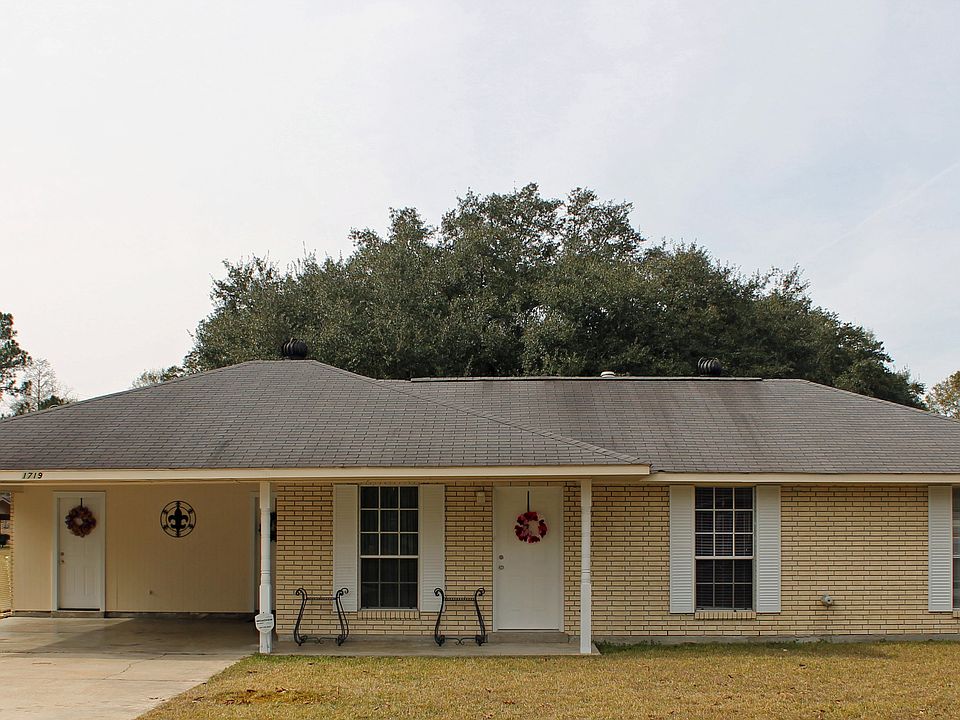 1st image of 1719 S Leblanc Ave
