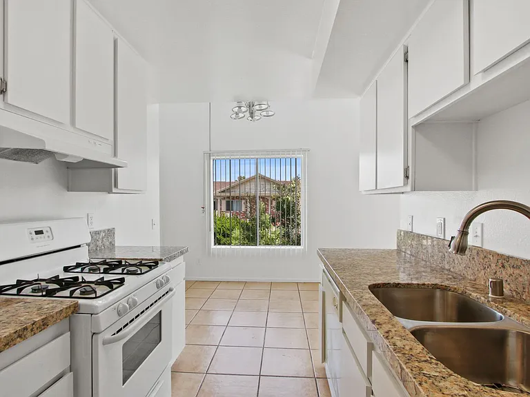 3685 Watseka Ave. near Downtown Culver City — Photo 4