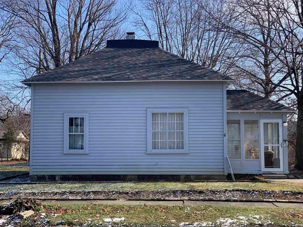 1208 N Jefferson St, Hartford City, IN 47348