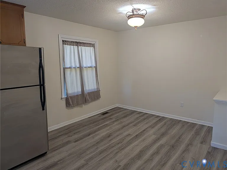 23421 Courthouse Rd — Photo 10