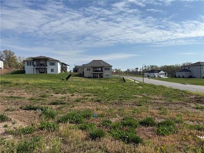 2613 NE Crestview St, Blue Springs, MO, 64029