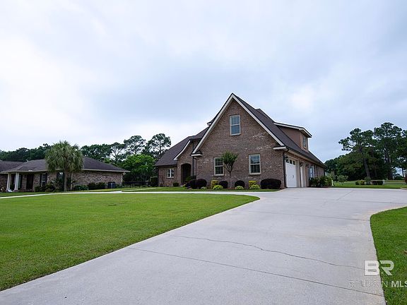 4th image of 9357 Lake View Dr