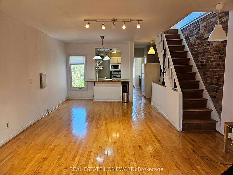 Toronto Townhouse for rent - 2 Bedrooms — photo 8