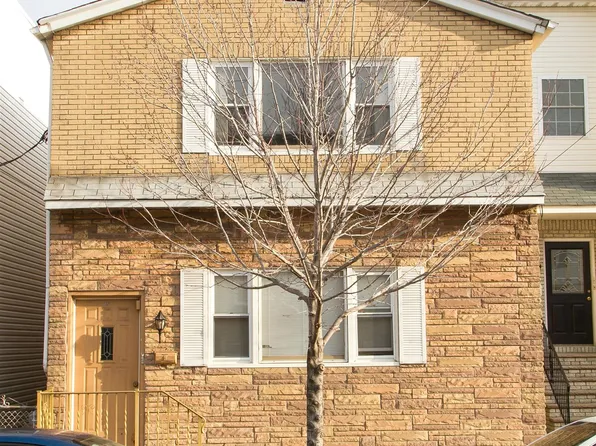 85 Cottage Street image 1 of 14