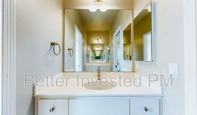 1404 Dogwood Dr — Photo 5