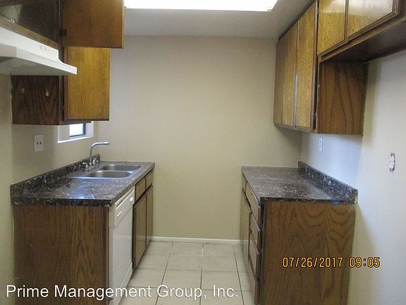 2nd image of 3160 Vineland Ave APT 1
