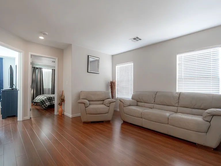 7578 Hope Valley St — Photo 33