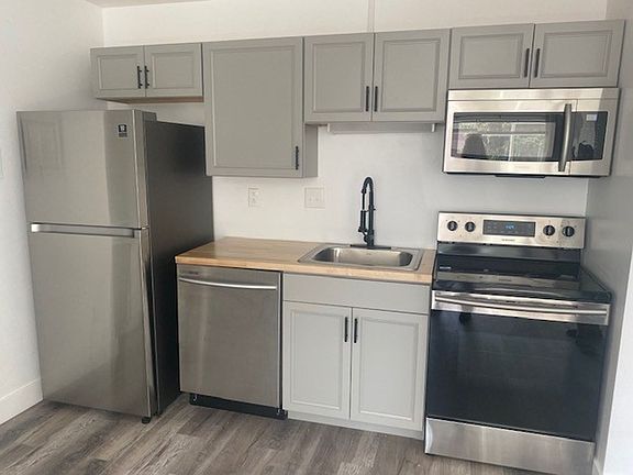 4th image of 1020 9th St #3302