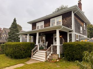 30 Chase St, Hyannis, MA 02601