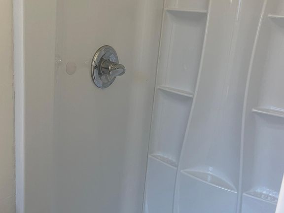 5th image of 3001 Portsmouth Dr