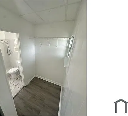 Studio, 200 sqft, $1,300 — Photo 4