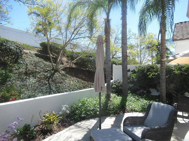 6033 Patmos Way — Photo 22