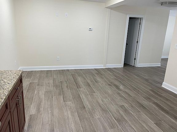 2nd image of 139 Van Winkle Ave APT 2