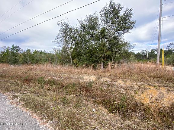 3rd image of 3600 Road 528
