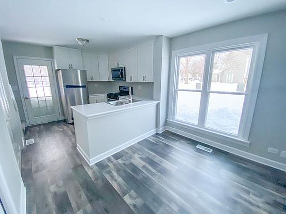 2nd image of 2605 Wingate Ct #0