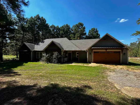 1078 Harvey Rd, Kilgore, TX 75662