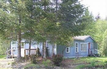 2nd image of 621 E Lakeshore Dr E