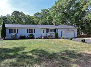 554 Oak Tree Ln, Jackson, NJ 08527