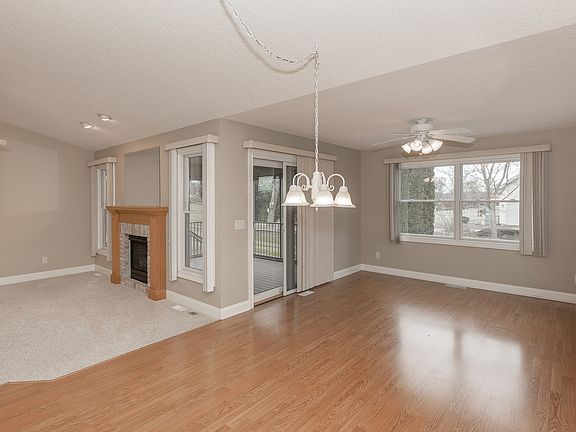 5th image of 801 Hartz Ct #0