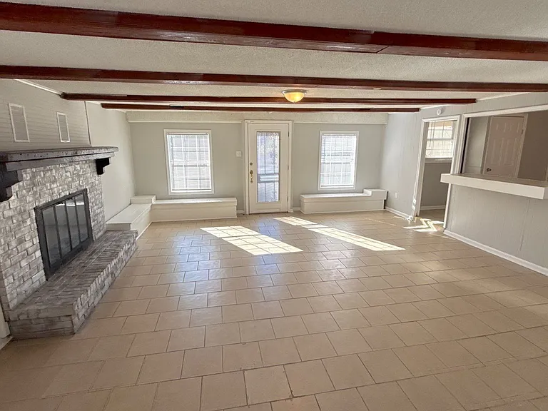 3494 Cane Ridge Dr — Photo 6