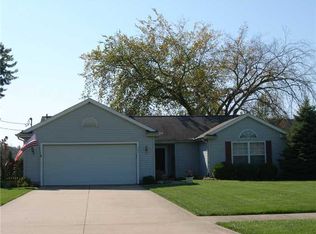 5821 Yorktown Rd, Lorain, OH 44053