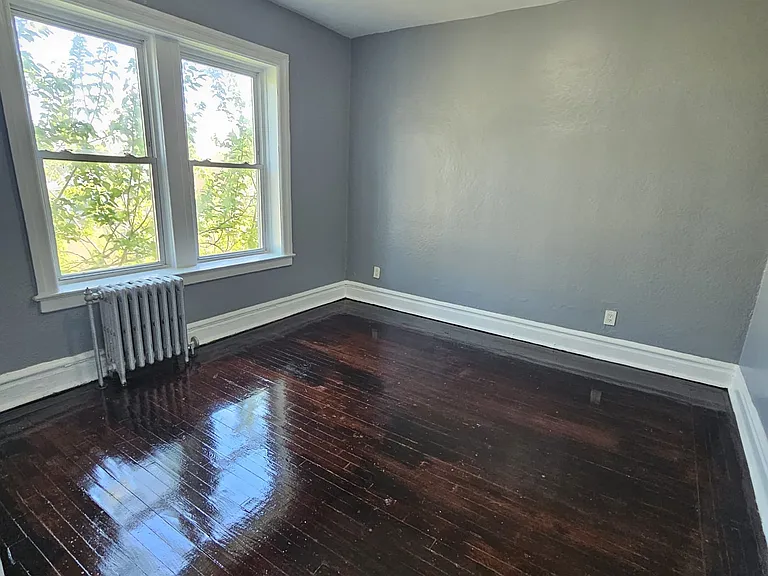 160 Grumman Ave #207 — Photo 2