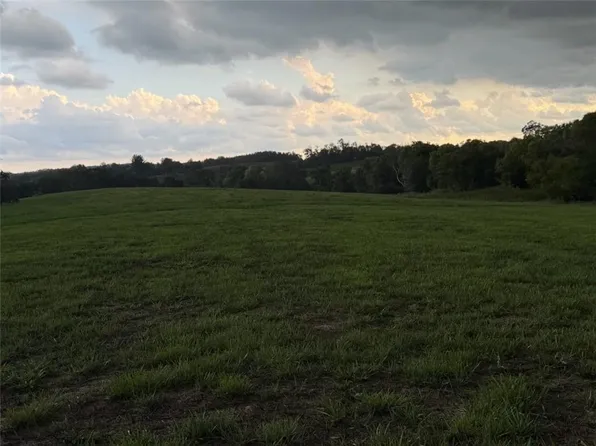 3 B Hwy, Edgerton, MO 64444