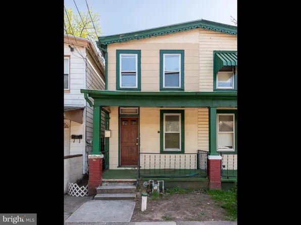 564 Walnut St, Pottstown, PA 19464