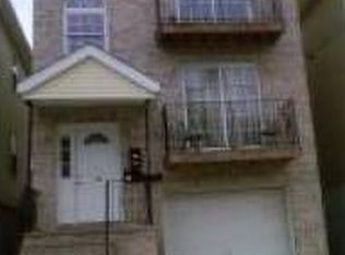 533 S 18th St, Newark, NJ 07103