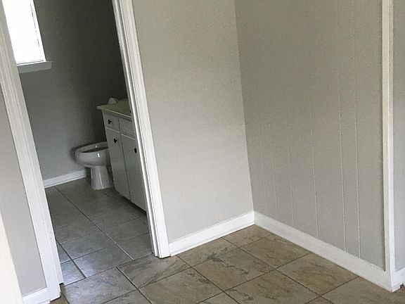 2nd image of 29912 S Palmetto St APT 1