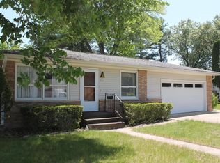 326 N Howard St, Princeton, WI 54968