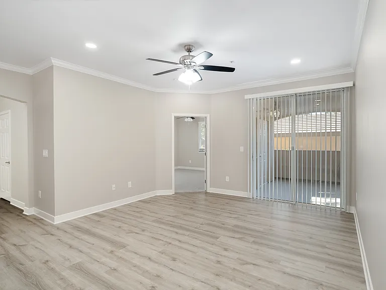 Donner - 2BR, 2BA 1,058SF