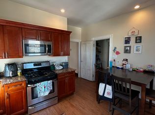 17 Hillside St #3, Boston, MA 02120