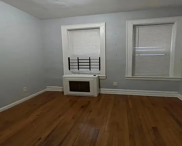 201 Shephard Ave #102A — Photo 2