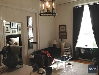Rented by Bond New York