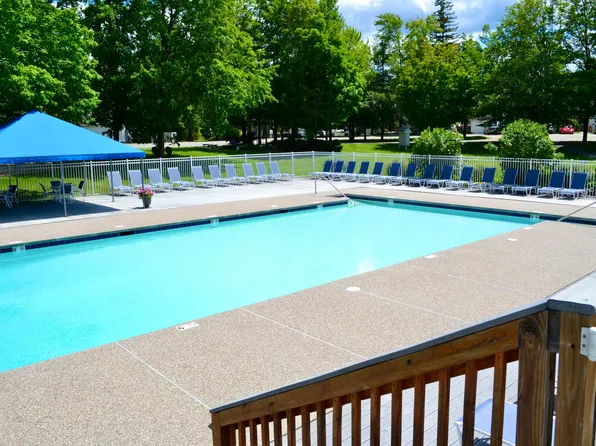 102 Upper Phase Drive #Bridges 89, Warren, VT 05674