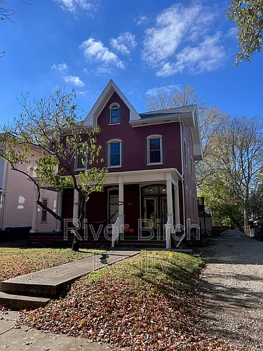 909 N 6th St Photo 1