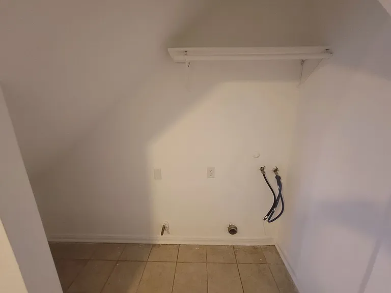 2801 Avenue M — Photo 5