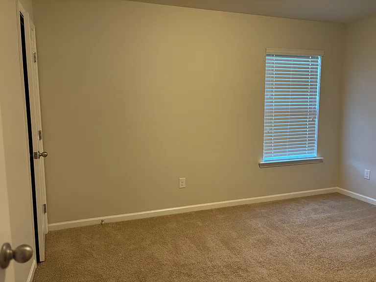 505 Townsend Place Dr — Photo 10