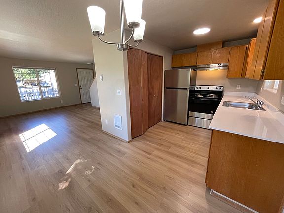 3rd image of 1936 SE 162nd Ave APT C