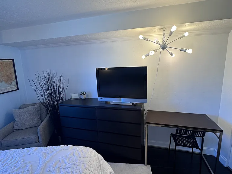245 N Vine St #407 — Photo 20