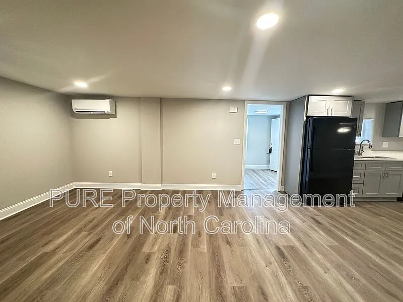3 bed, 2.0 bath, 1311 sqft, $1,549 — Photo 4