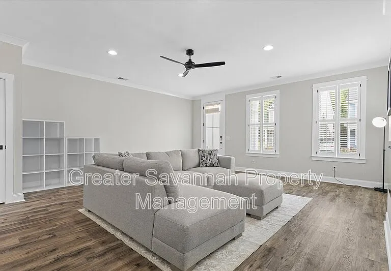 45 Grove Park Dr — Photo 8